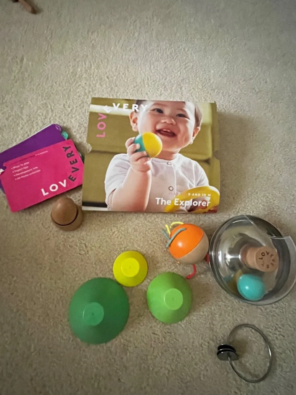 Lovevery The Explorer Play Kit 9–10 Months – 4 Toys + Play Guide